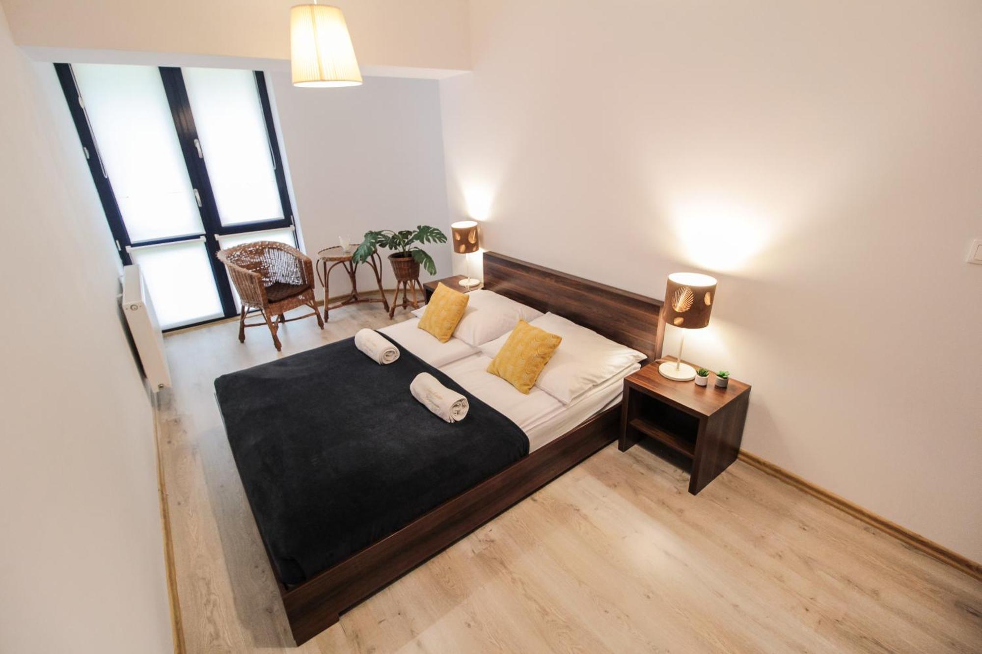 Aparthotel City Center Apartments 克雷尼察 外观 照片