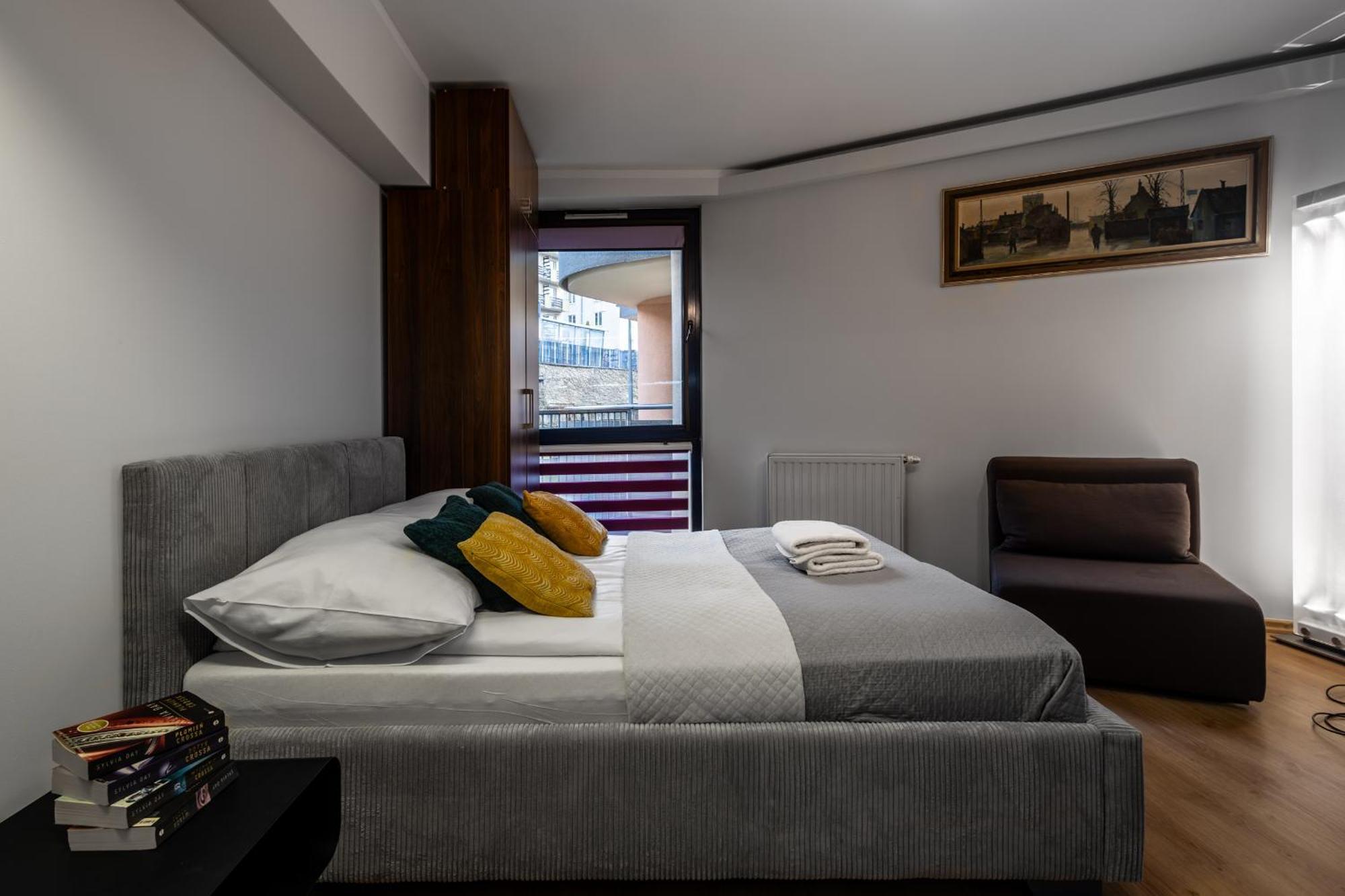 Aparthotel City Center Apartments 克雷尼察 外观 照片